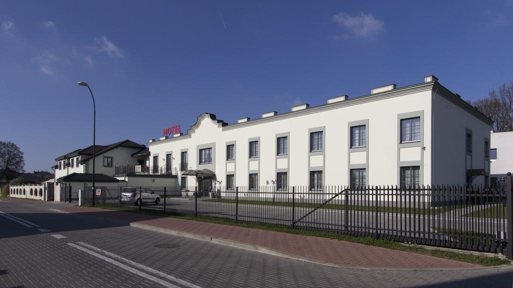Hotel Notabene Swidnik  Exterior photo